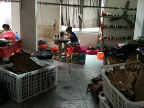 成都女包批發,包大嬸為你揭秘女包工廠生產流程